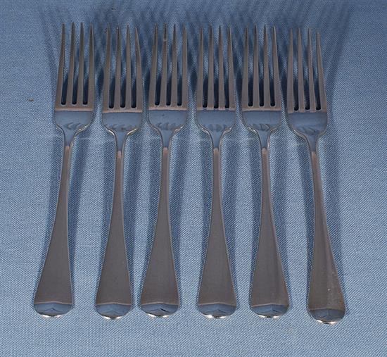 A set of six George III silver table forks, Length 8”/203mm Combined weight 16oz/450grms